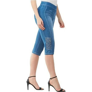 NEW Nygard Luxe Denim Slims Lattice Skimmer Shorts Light Indigo Denim Womens XS